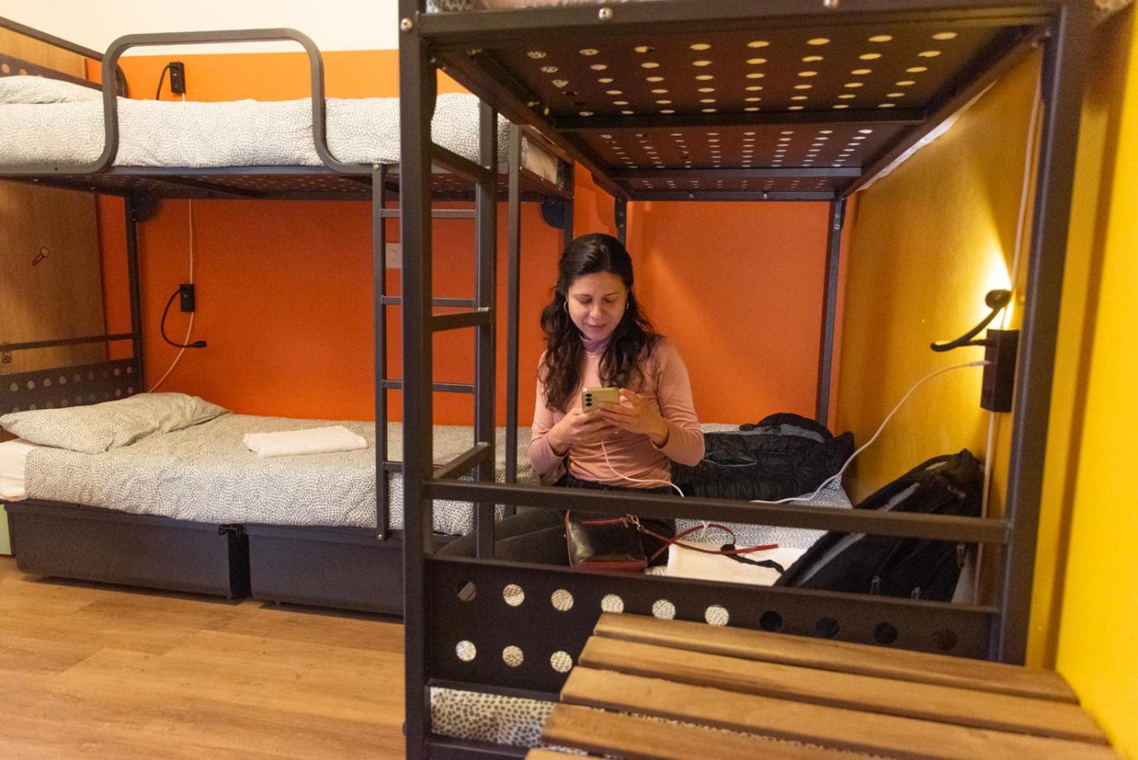 Sunflower Beach Backpacker Hostel & Bar Rimini Exterior photo