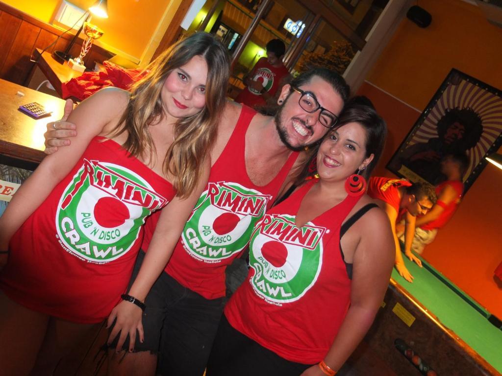 Sunflower Beach Backpacker Hostel & Bar Rimini Exterior photo